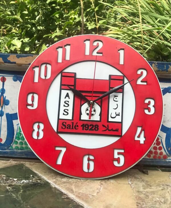 466984002_362874220244779_8714885390032391293_n ساعة بشعار ناديك المفضل