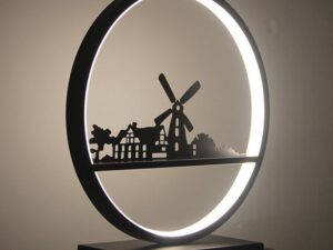 أباجورة بنقشة طاحونة