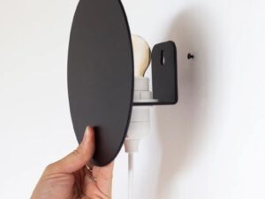 اباجورة حائط بسيطة وأنيقة